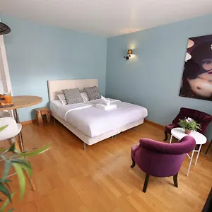  Apartamento 402 -studio Elegant Et Confortable A 5 - Flat-guest Francia
